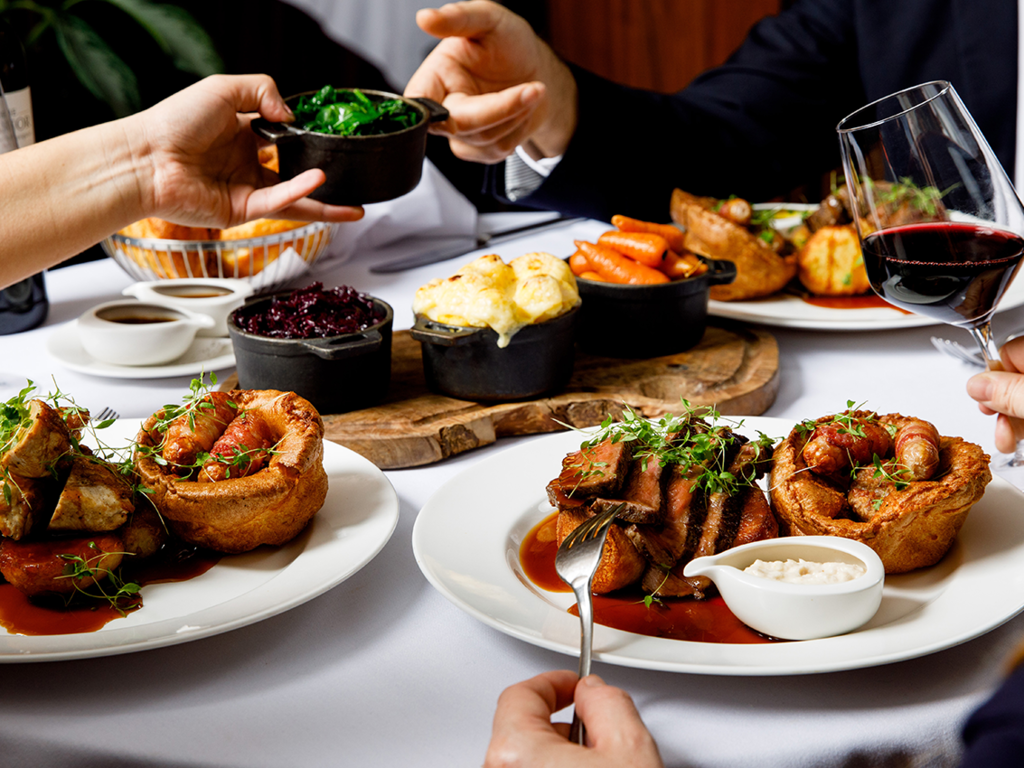 sunday-roast-restaurant-deals-at-mr-white-s-leicester-square-london